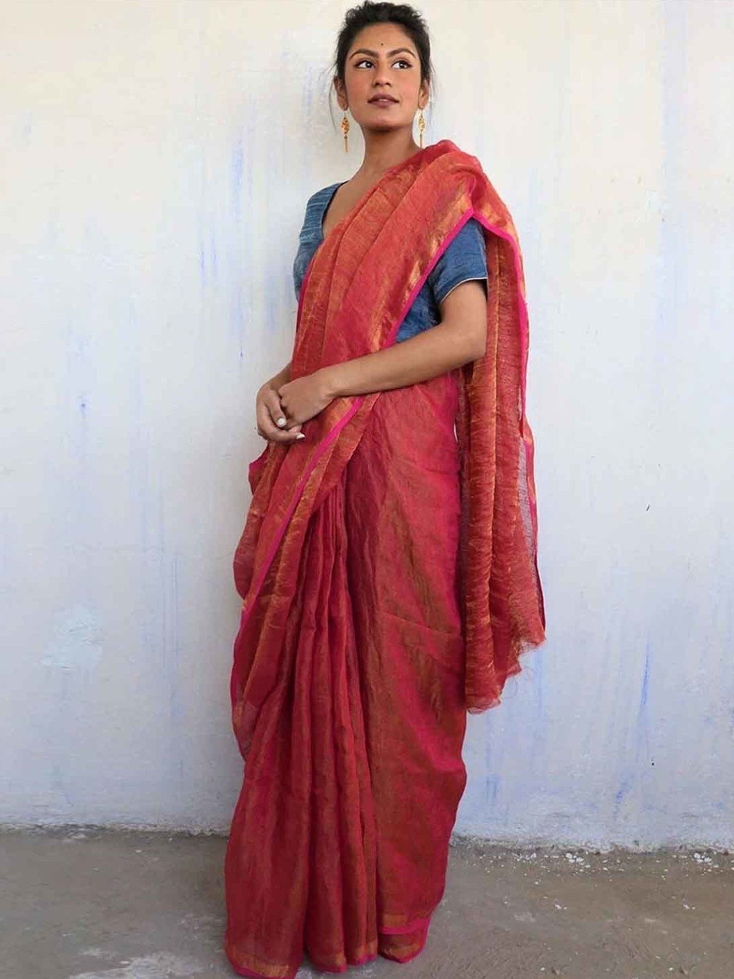 Chidiyaa Rani Pink Handwoven Linen Zari Saree