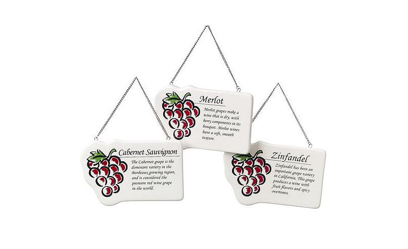 Ganz 4.25" Zinfandel Wine Grape Plaque Christmas Ornament - Red