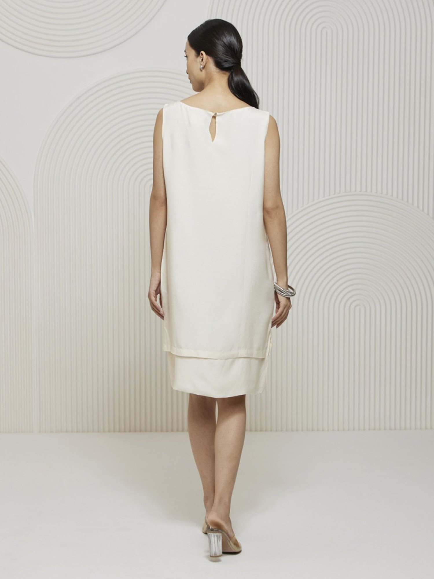 Artagai Snow White Romancing Aari Layered Shift Dress With Brooch Detail