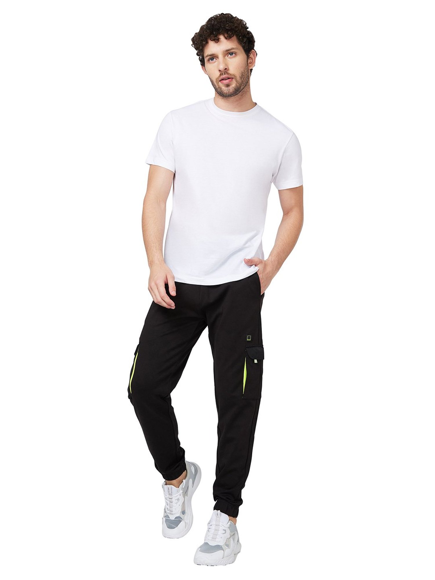 Spykar Black Regular Fit Cargo Joggers