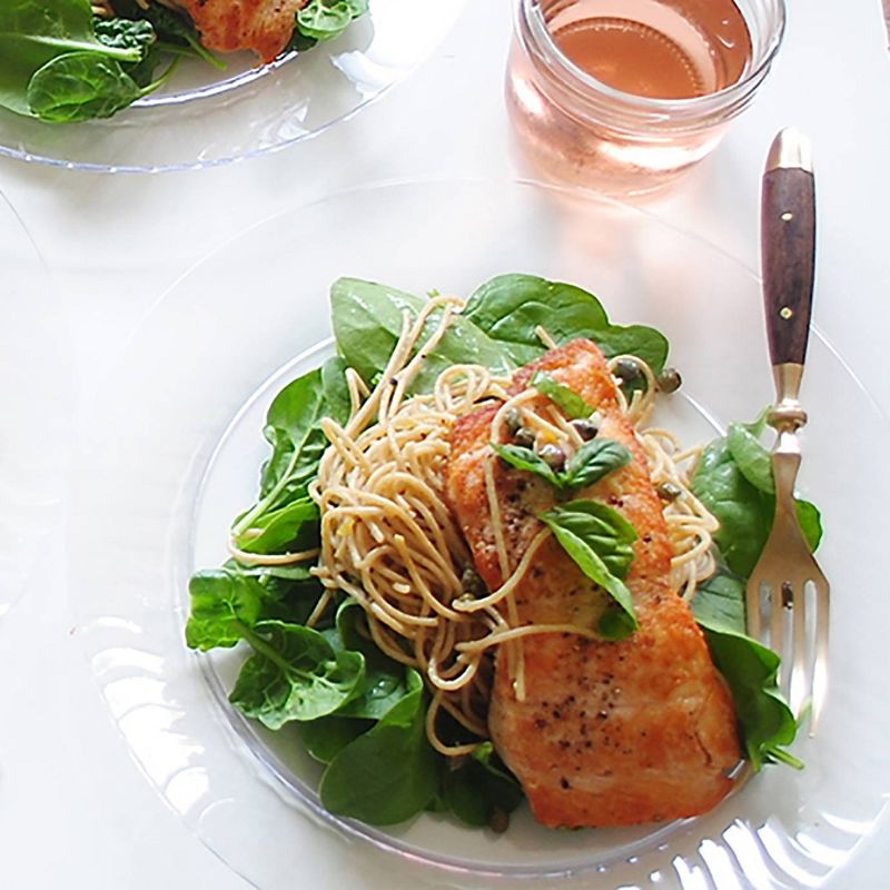 Chinet Cut Crystal 10" Plate - 16ct