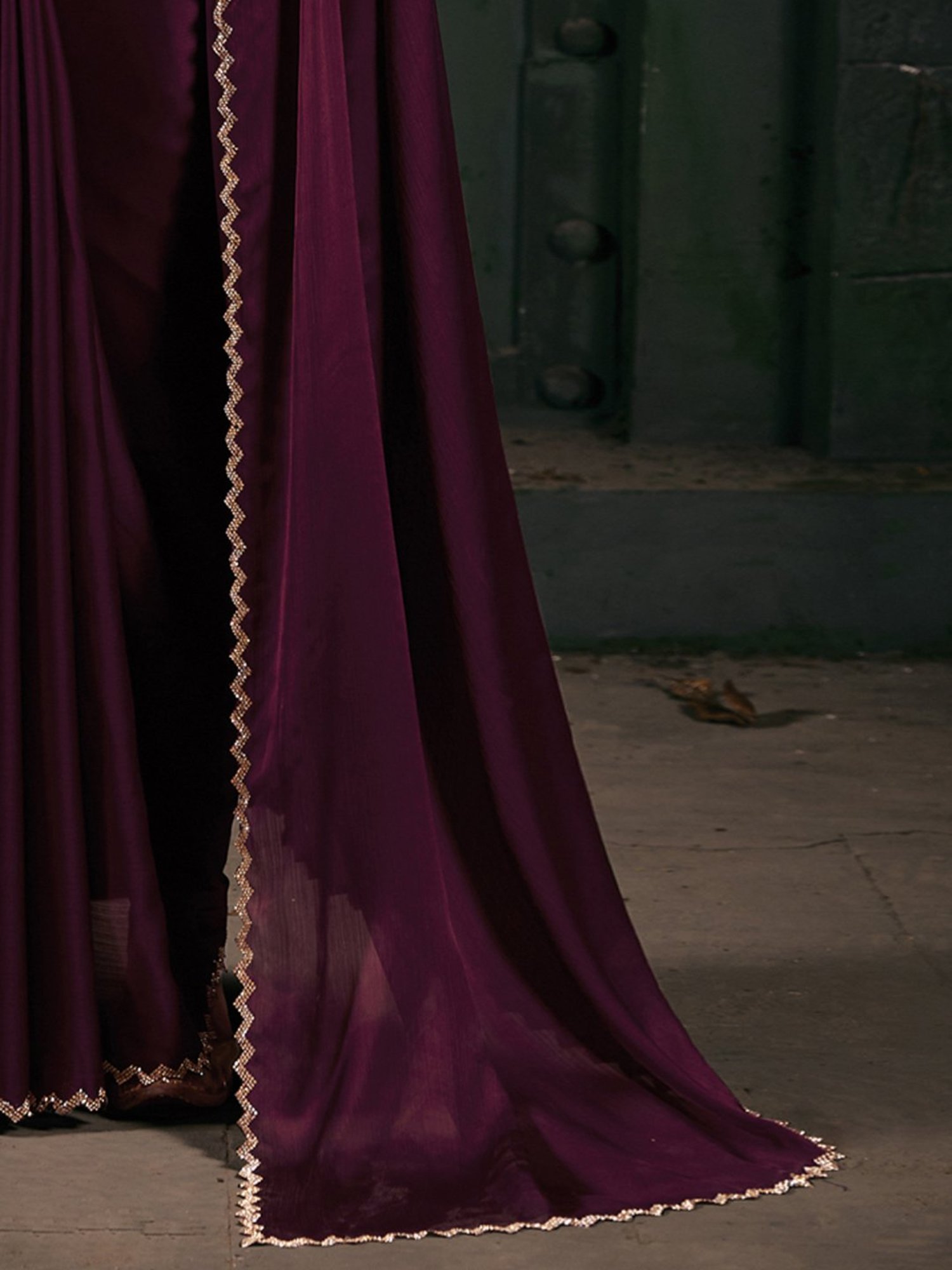 Saree Mall Purple Embellished Saree With Unstitched Blouse