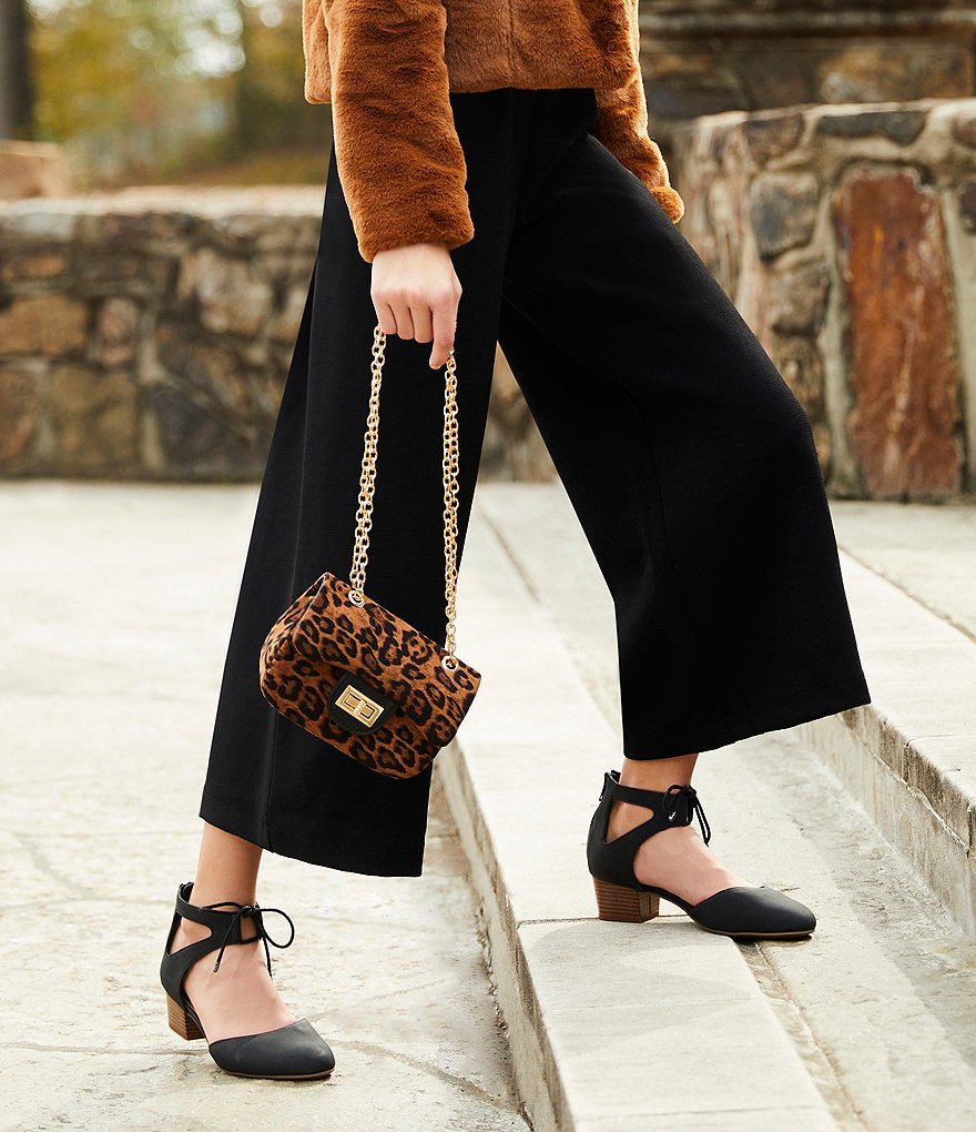 GB Girls' Block Heel Dress Shoes (Youth)