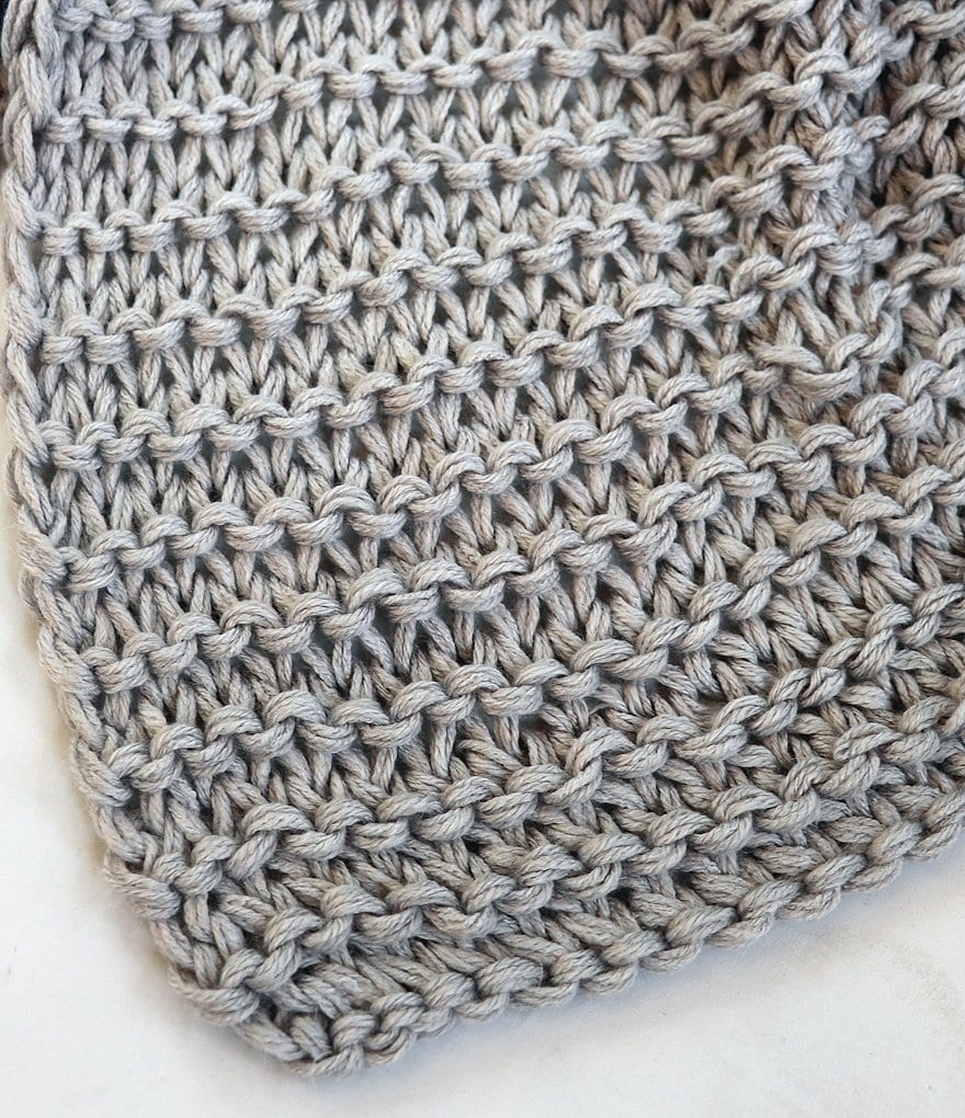 Oscar/Oliver Luca Throw