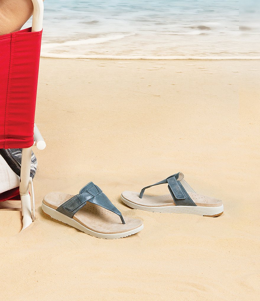 Dansko Cece Leather Thong Sandals