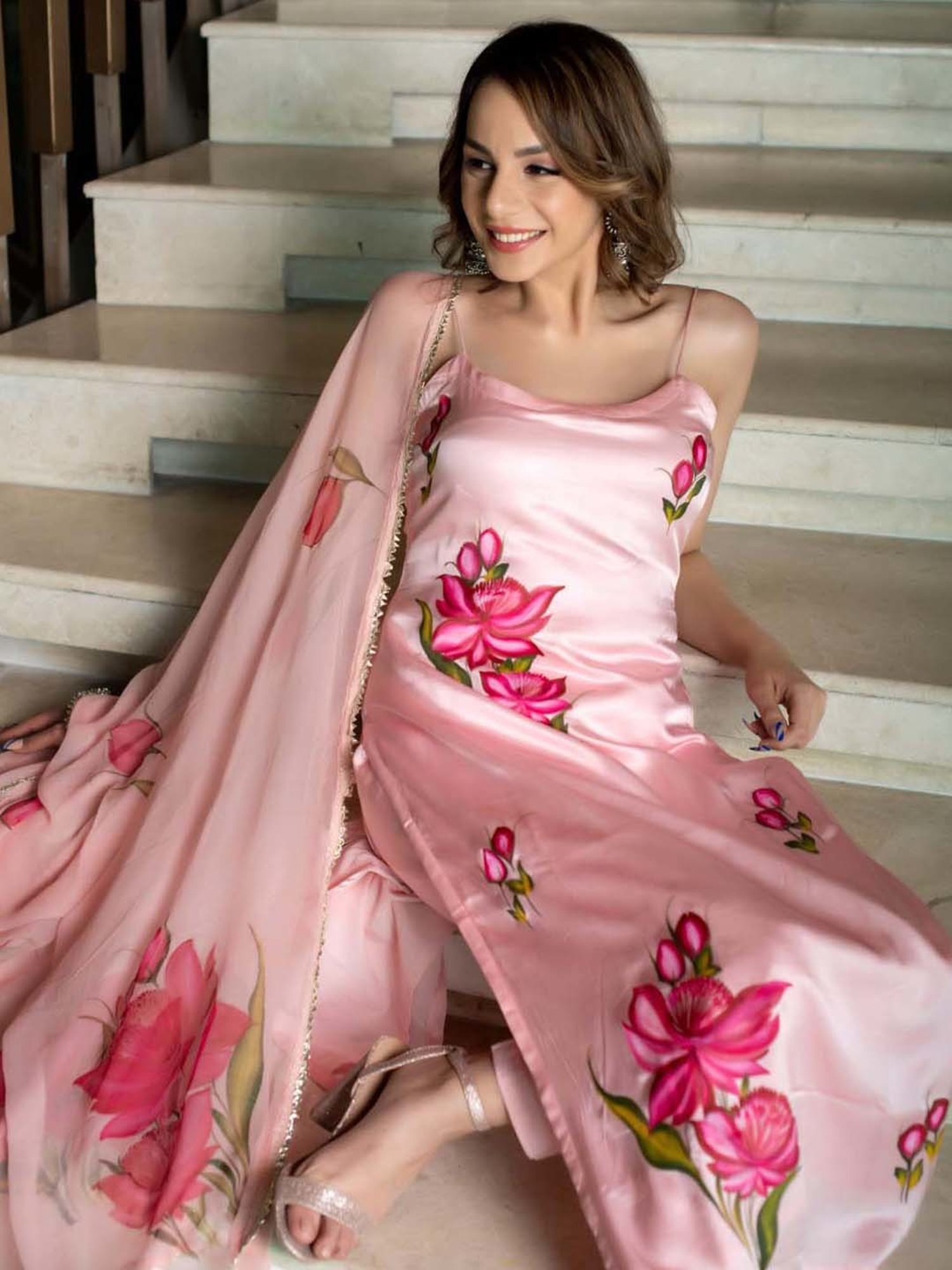 AACHHO Peach Floral Print Kurta Pant Set With Dupatta