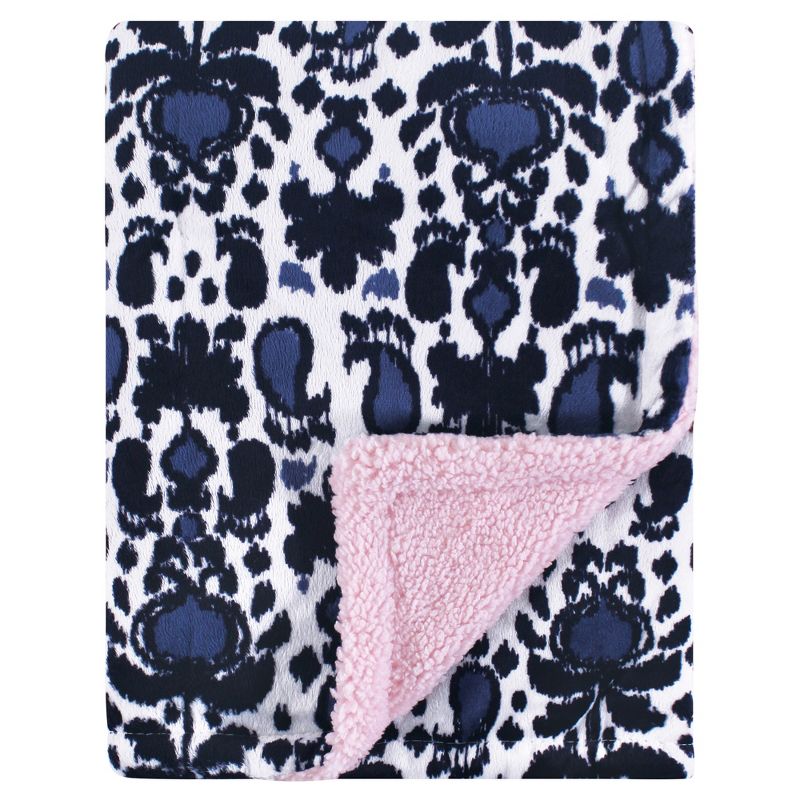 Yoga Sprout Baby Girl Mink and Sherpa Plush Blanket, Blue Ikat, One Size