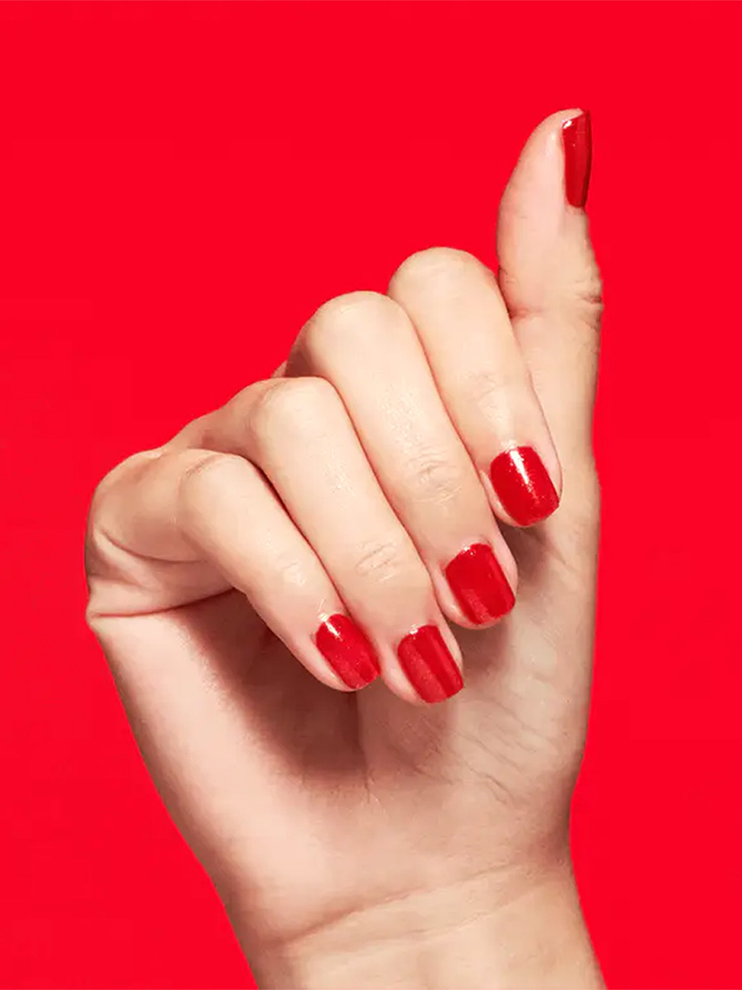 O.P.I Nail Lacquer Left Your Texts On Red - 15 ml