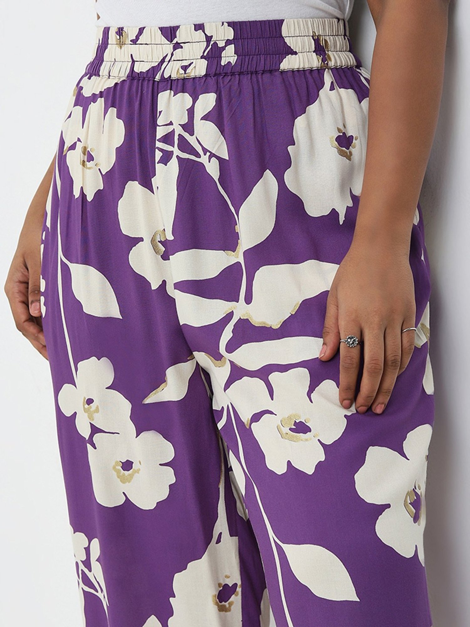 Diza by Westside Purple Floral Design Mid-Rise Cotton Ethnic Pants