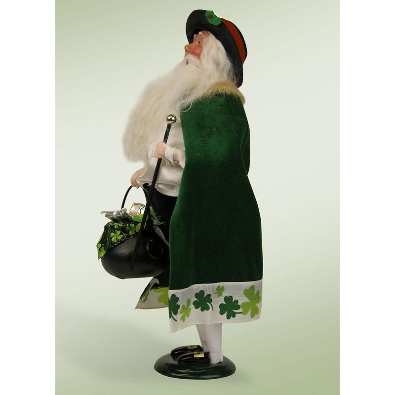 Byers Choice 13" Irish Jolly Santa with Wreath Christmas Figure