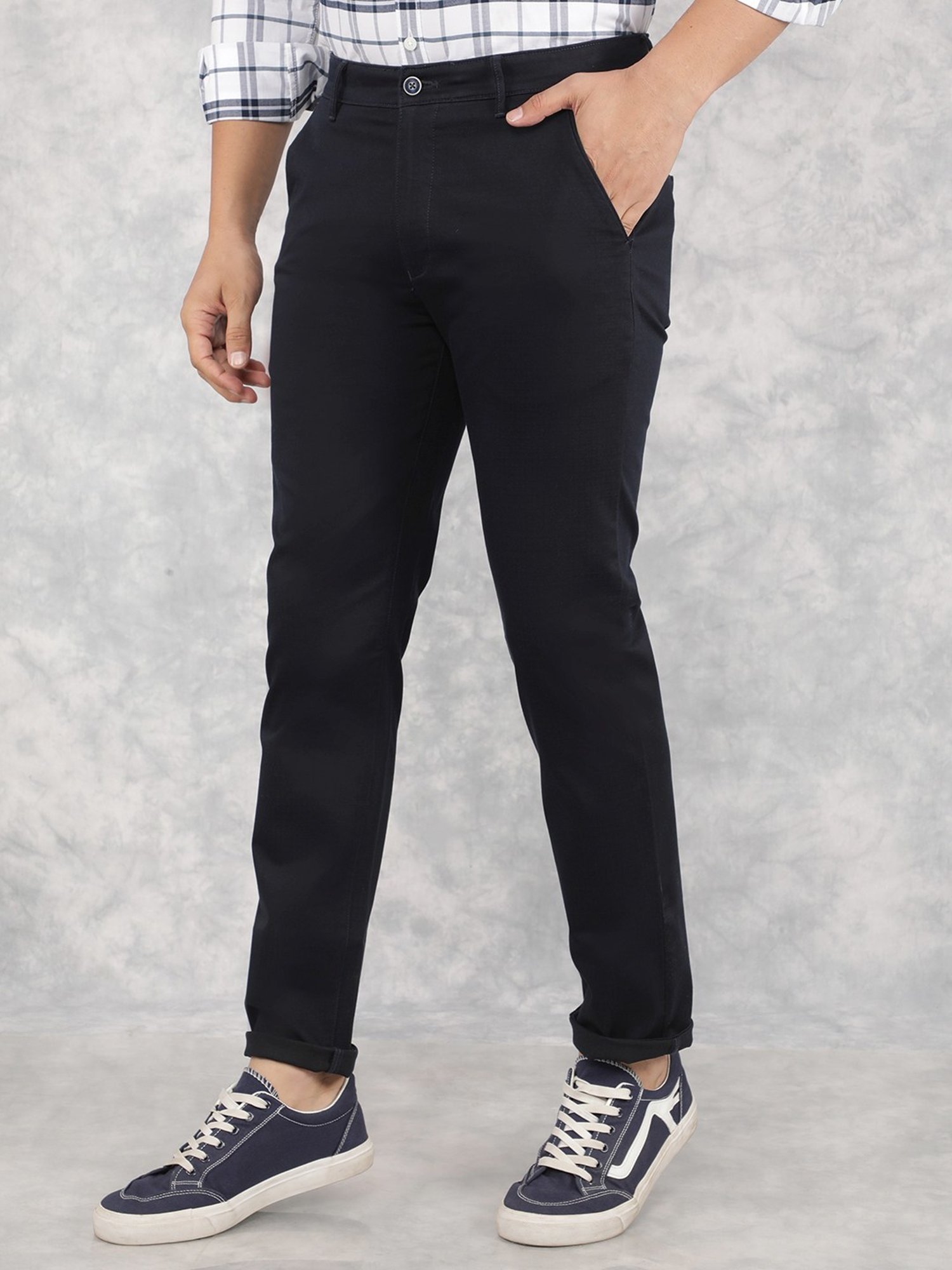 Crimsoune Club Navy Blue Cotton Slim Fit Self Pattern Chinos