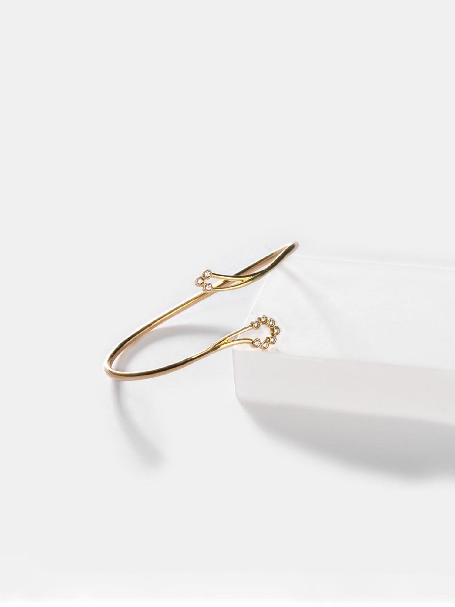 Shaya 92.5 Sterling Silver Twinkling Stars Bracelet for Women