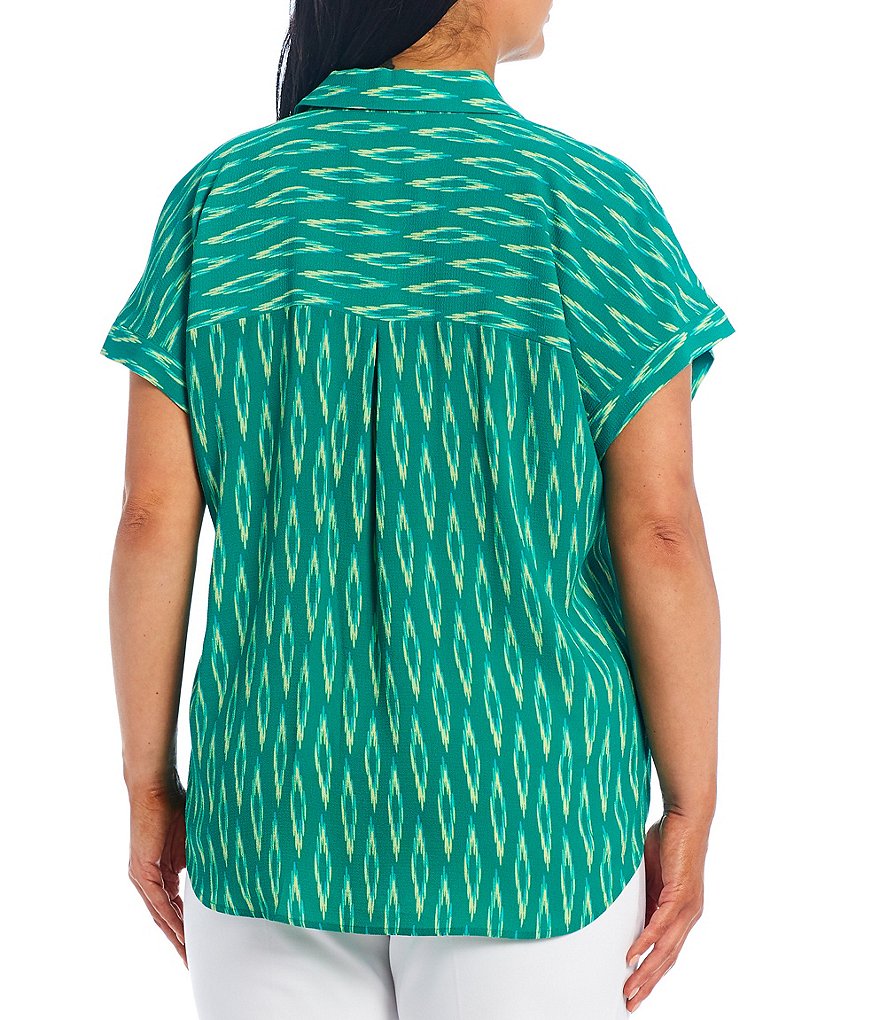 Investments Plus Size Point Collar Neck Short Sleeve Top