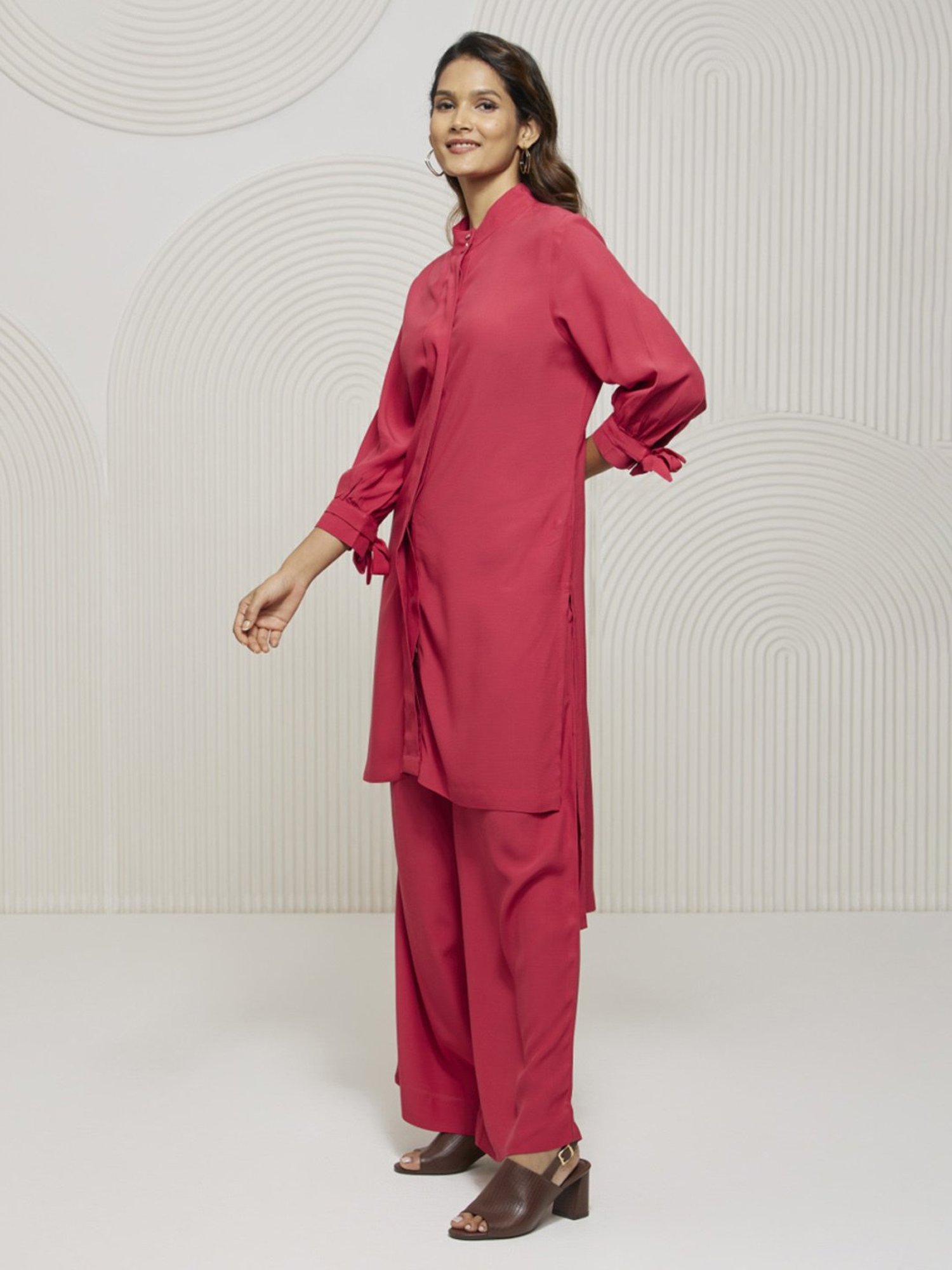 Artagai Tea Berry Broad Concealed Placket Kurta with Wide Cropped Trousers