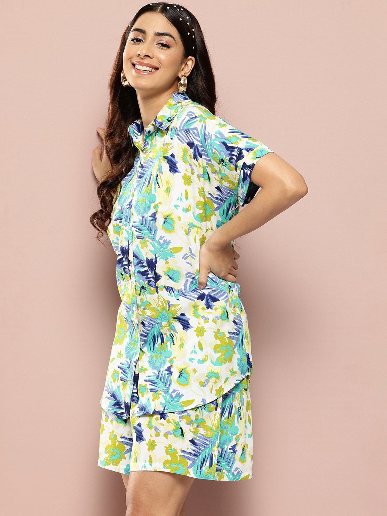 Qurvii Green & White Printed Co-Ord Set