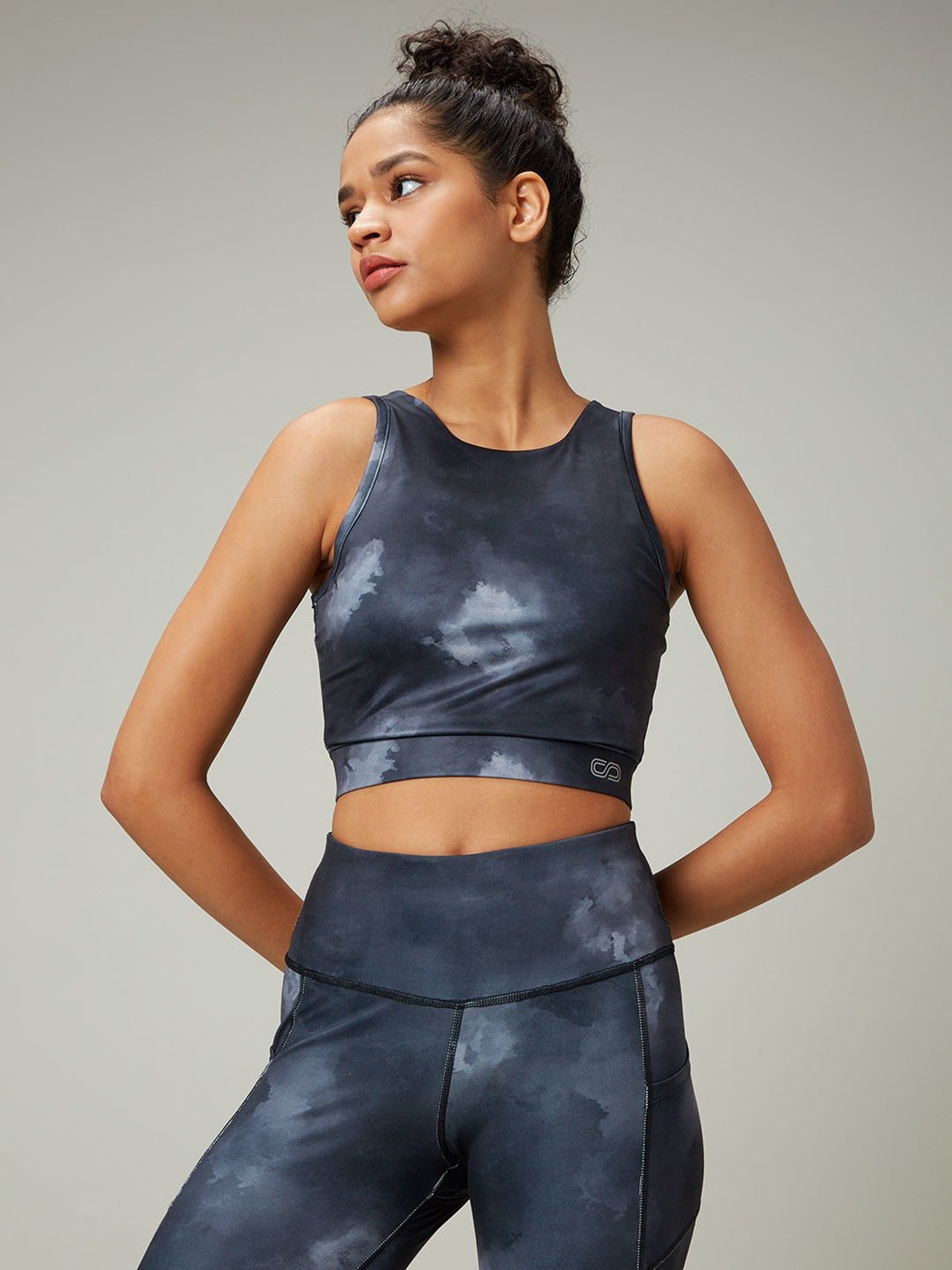 SILVERTRAQ Grey Tie - Dye Crop Top