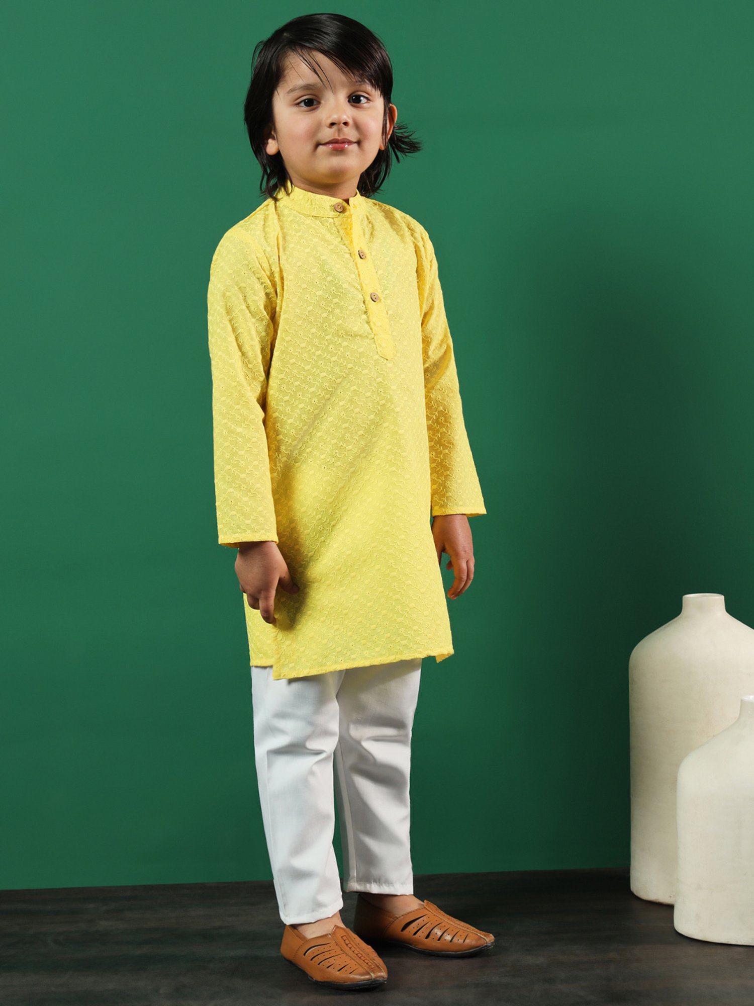 READIPRINT FASHIONS Kids Yellow & White Embroidered Full Sleeves Kurta with Pyjamas