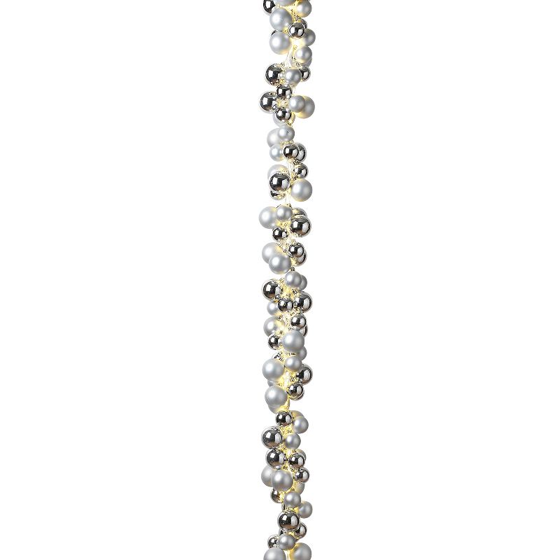 Gerson International 58.5-Inch Long Electric Silver Lighted Orament Strung Garland