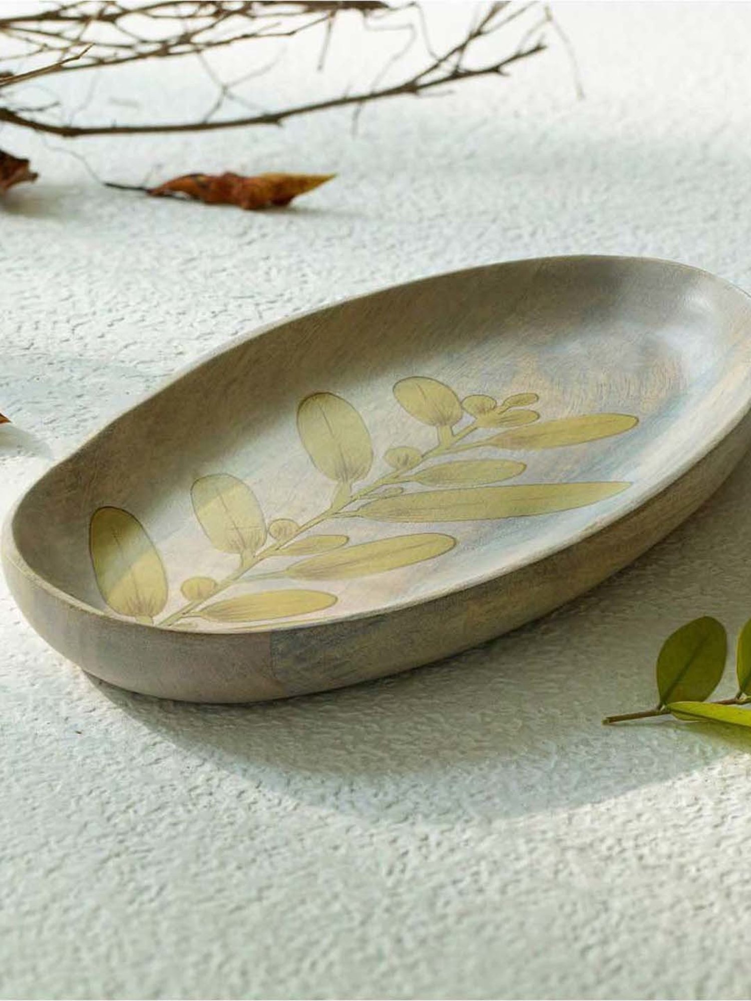 Sumeet S.S. Heavy Gauge Multi Purpose Plates with Mirror Finish Set of 9pc ( Dia-17cm, 22cm,27.5cm)