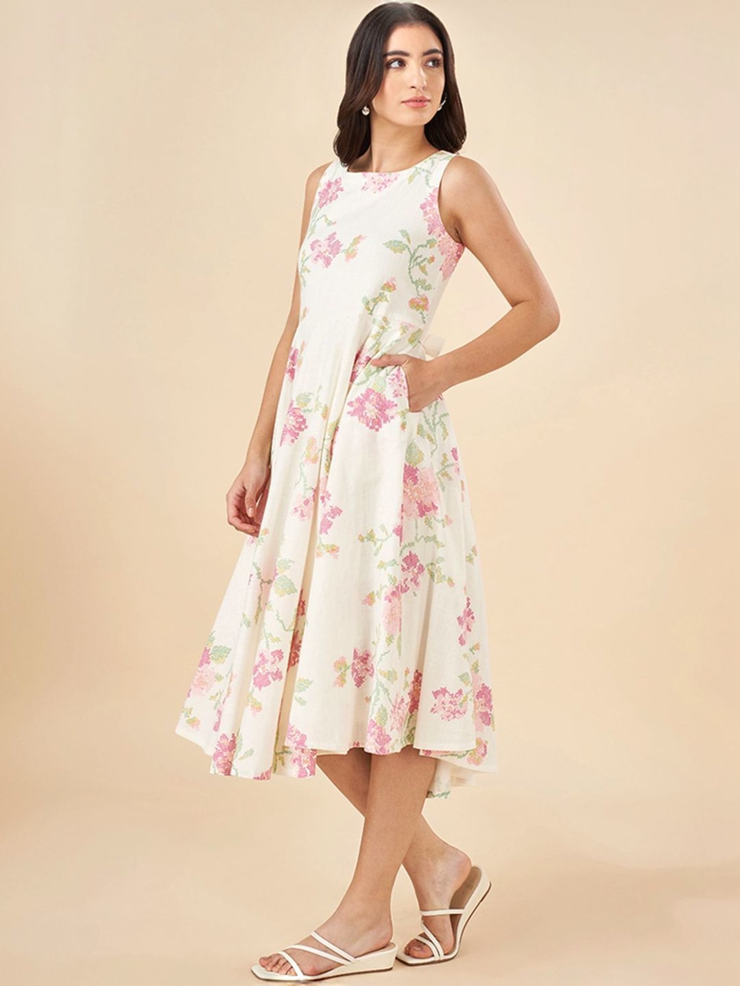 Akkriti by Pantaloons White Cotton Floral Print A-Line Dress