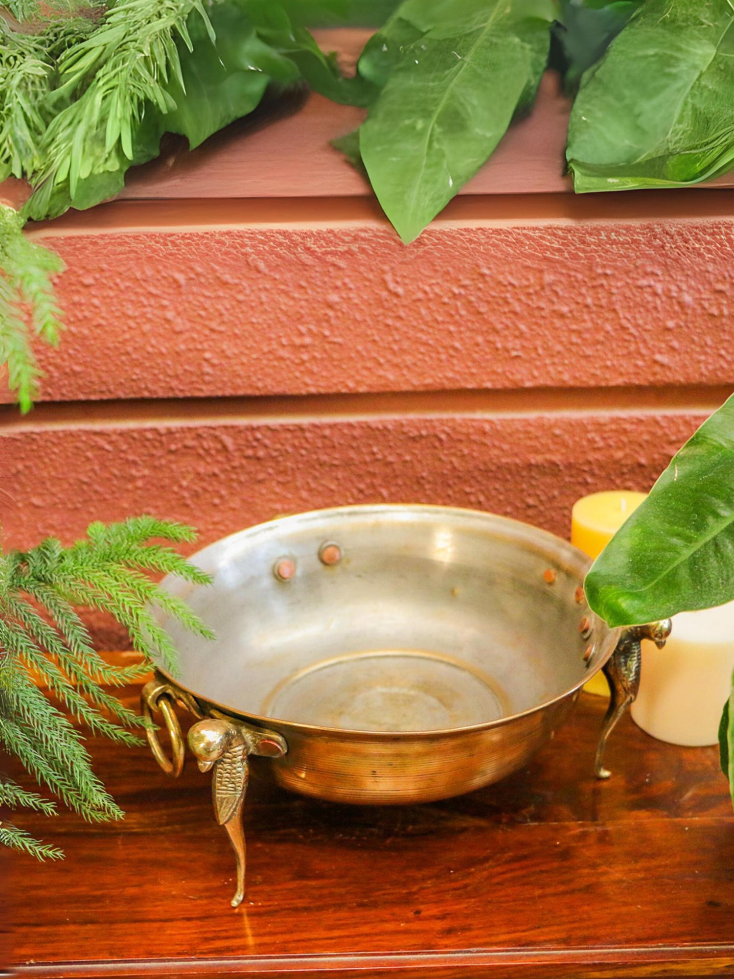 Ambi Vintage Water Container On Engraved Legs