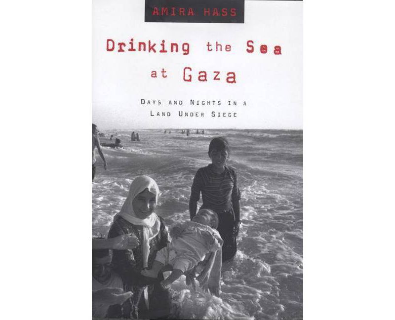 The Communist Manifesto - by  Karl Marx & Friedrich Engels (Paperback)