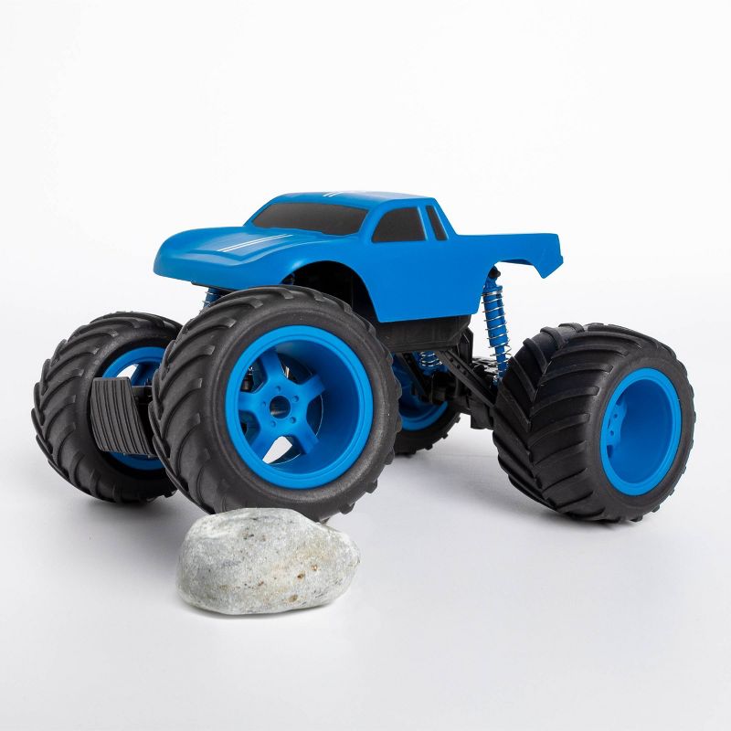 Sharper Image RC Monster Rockslide 1:24  Scale - Blue and White