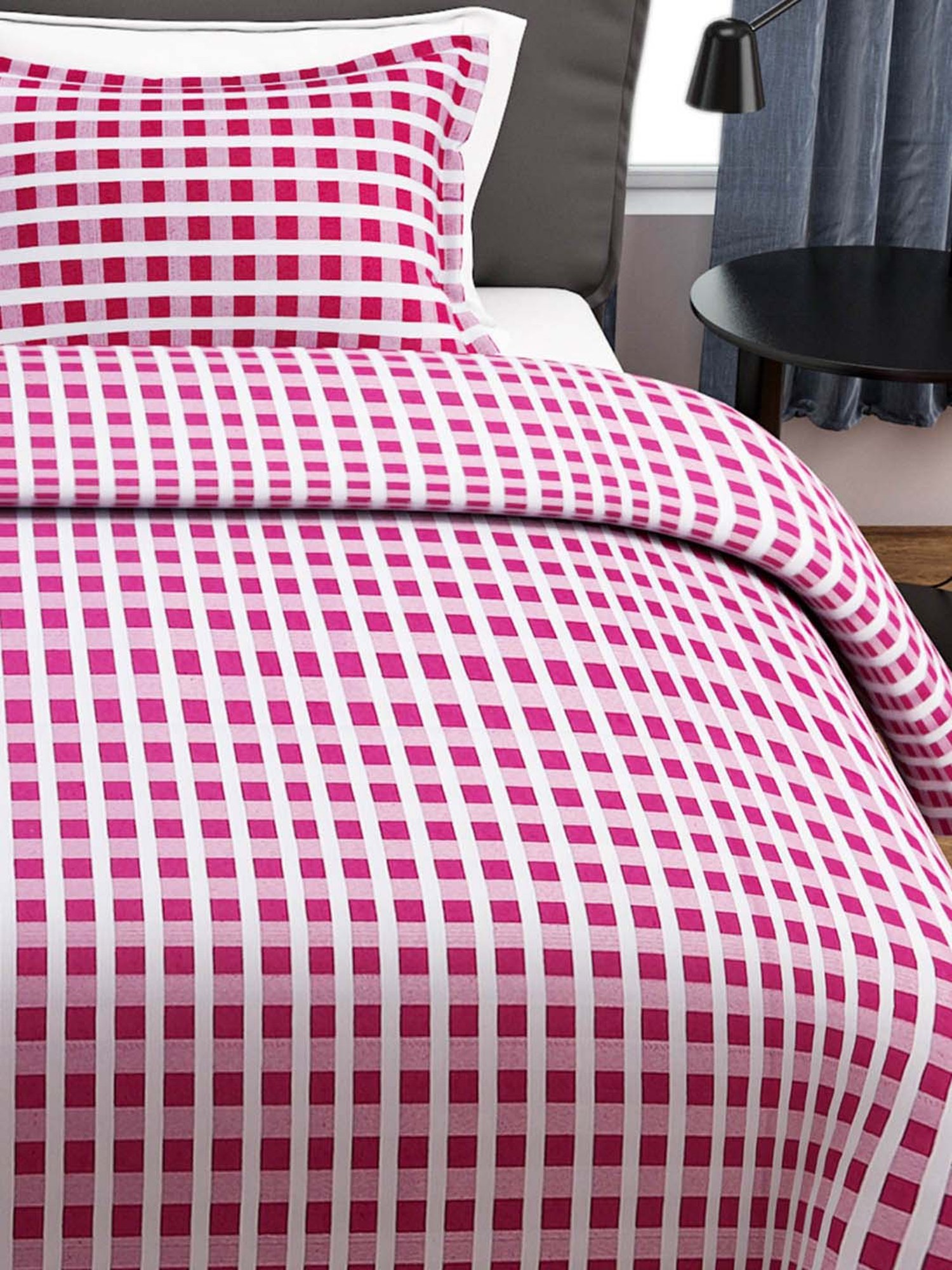 Romee Red 170 TC Bed Sheet Set