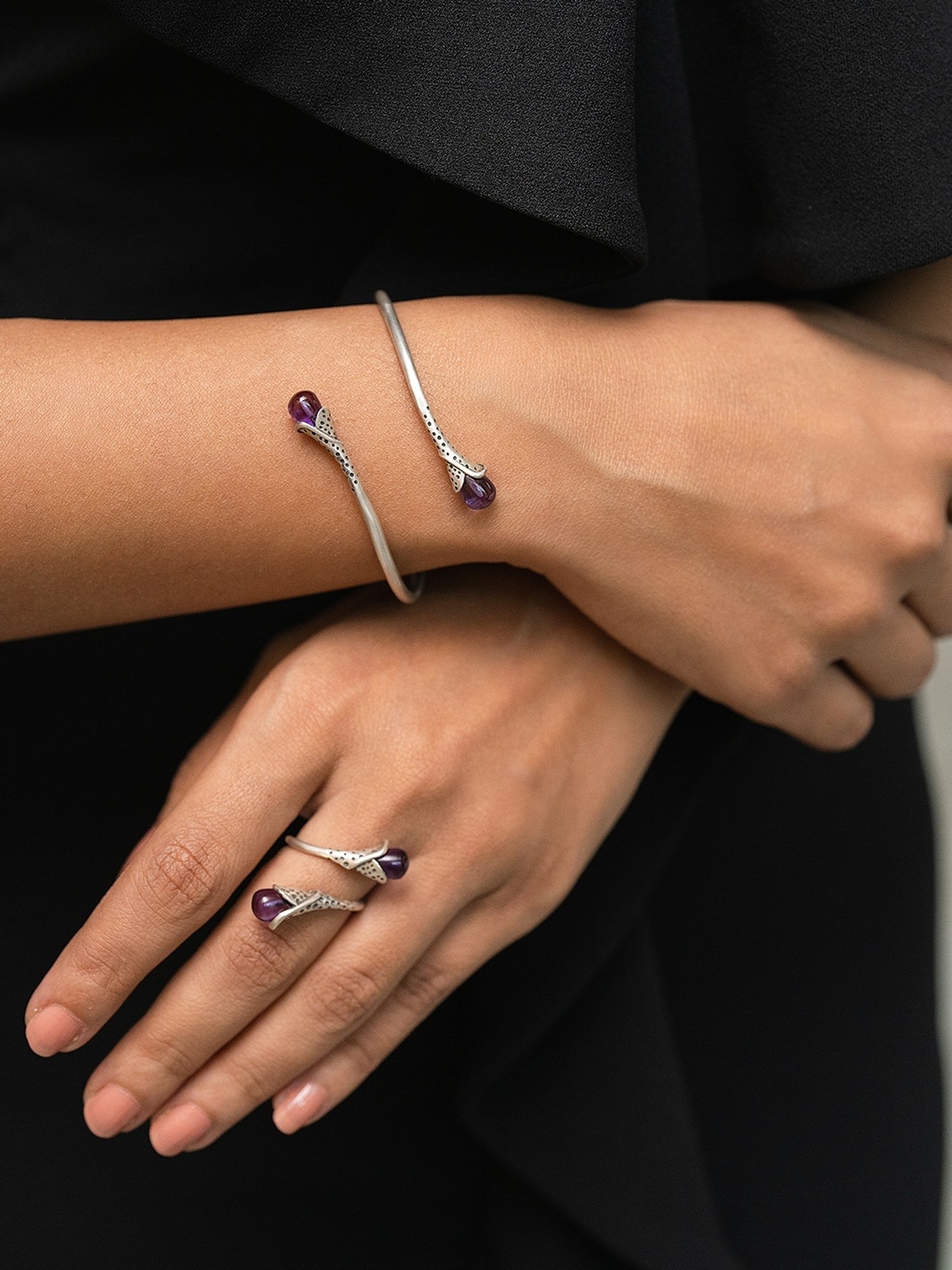 Shaya 92.5 Sterling Silver Vestita Bloom Flexible fit Bracelet for Women