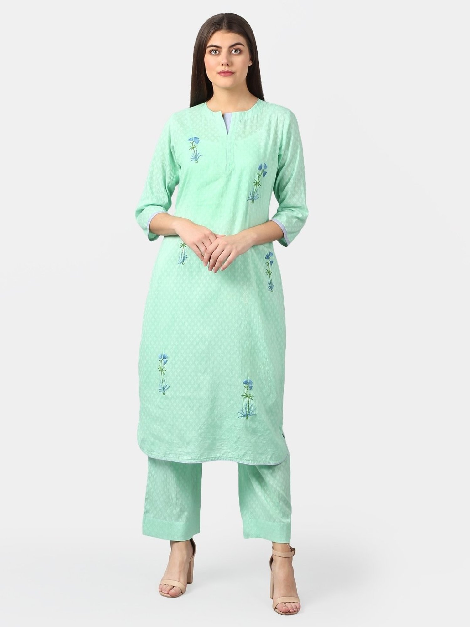 DART STUDIO Green Cotton Embroidered Straight Kurta