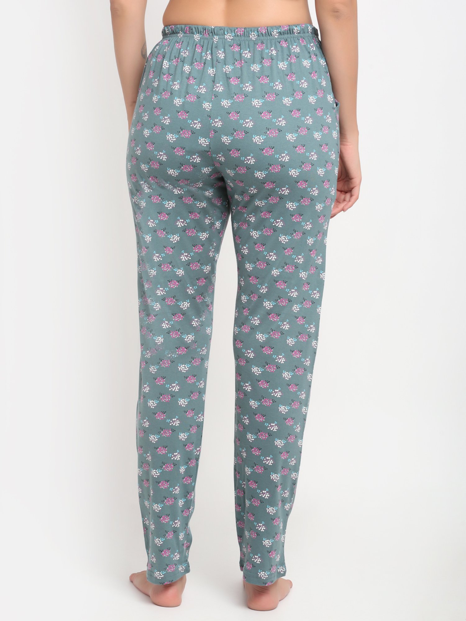 Kanvin Multicolor Printed Pyjamas