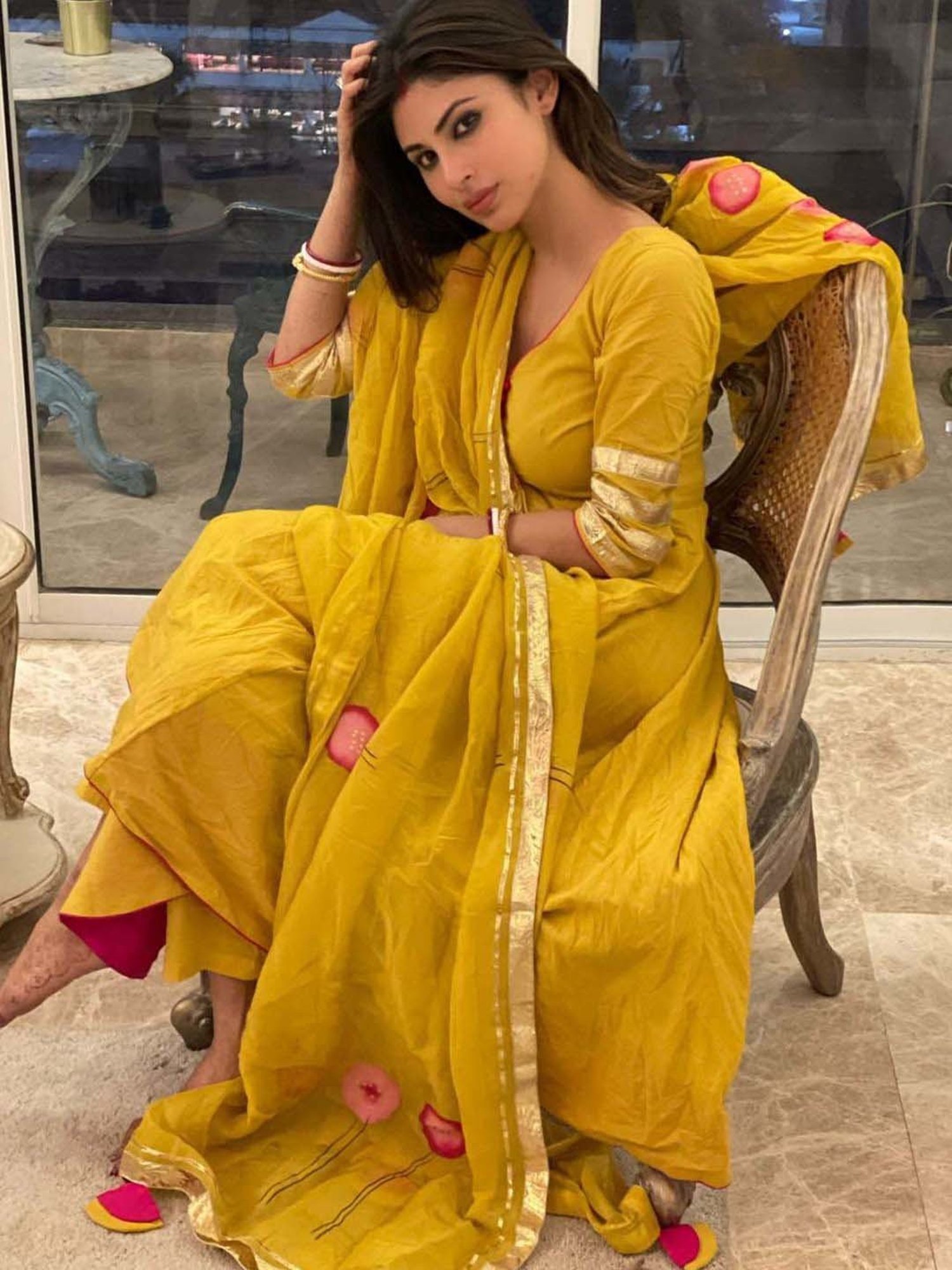 AACHHO Yellow Cotton Kurta Pant Set With Dupatta