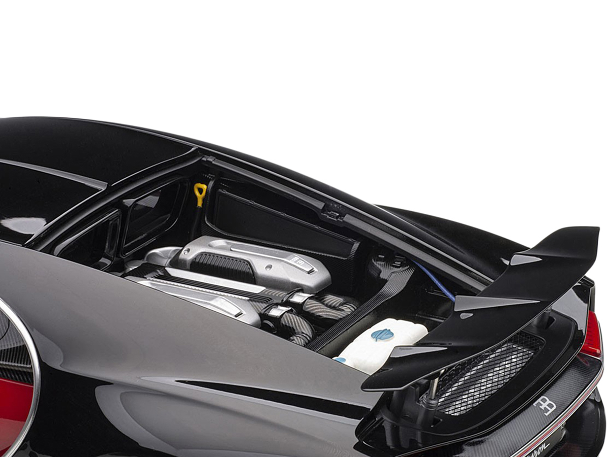 Bugatti Chiron Yellow and Black 1/24 Diecast Model Car by Maisto