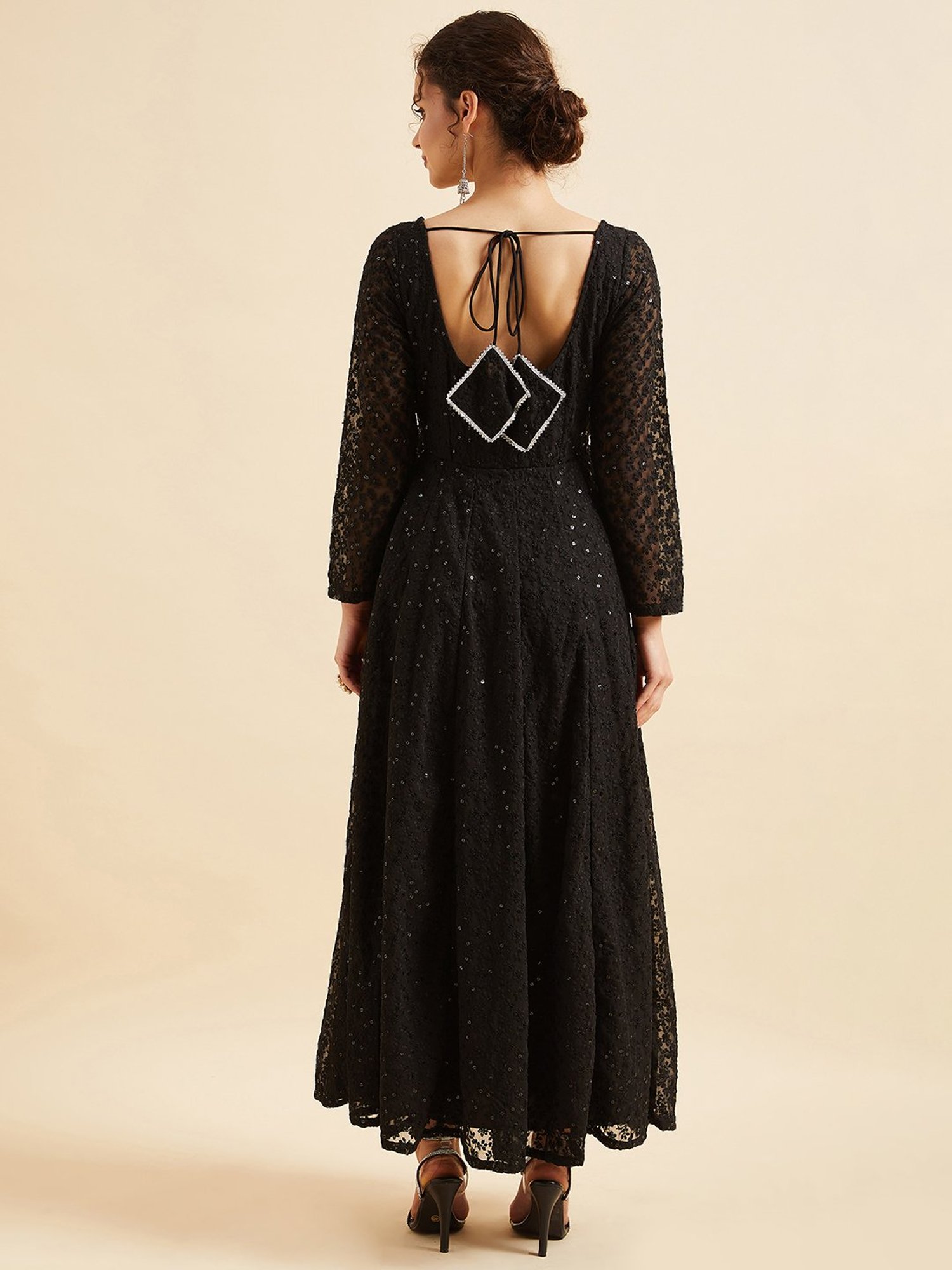 PANIT Black Embroiderd Ethnic Dress