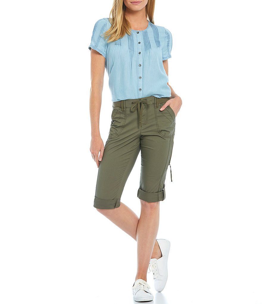 Intro Petite Size The Poppy Roll-Tab Hem Capri