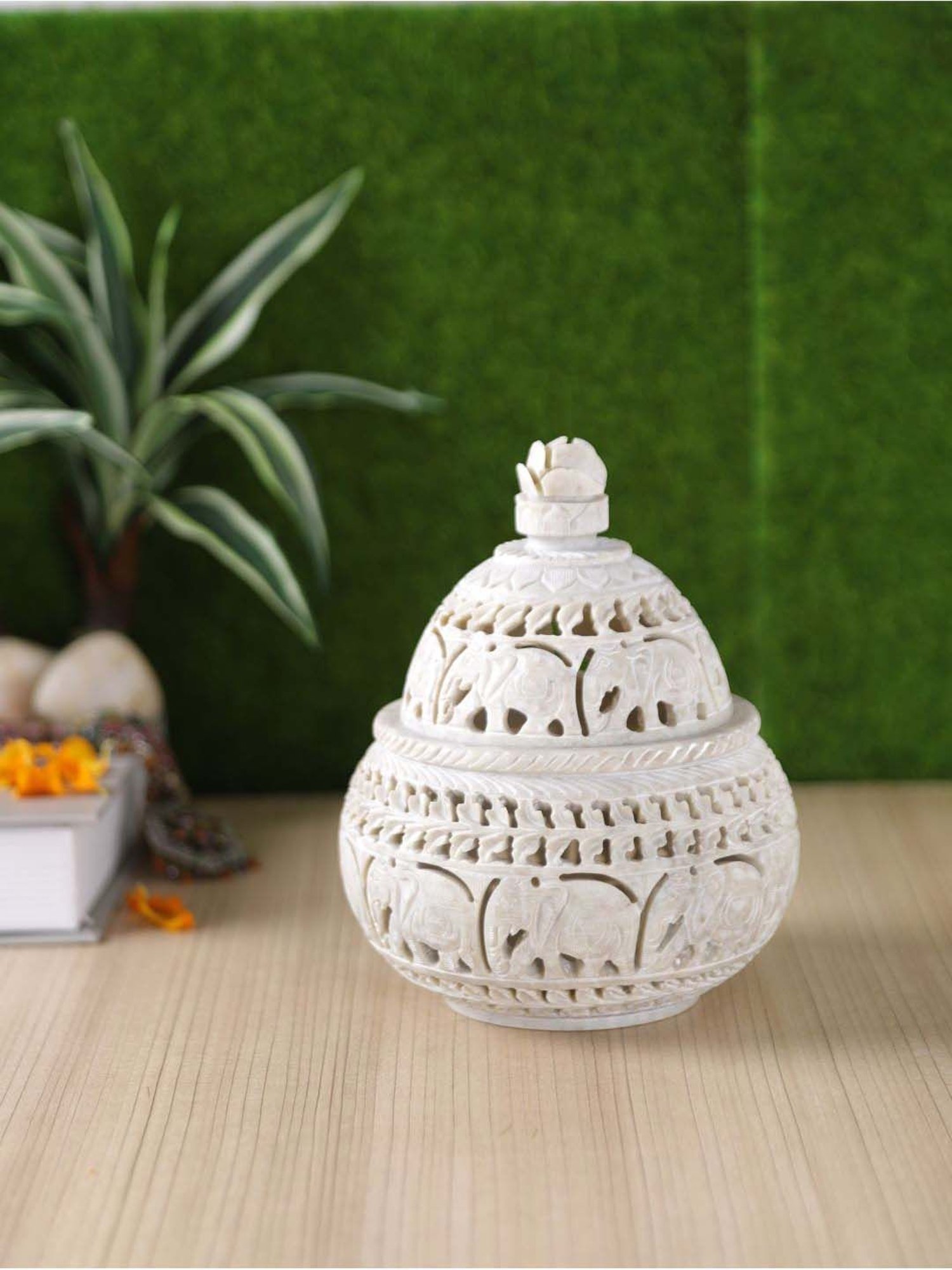 Aapno Rajasthan White Soapstone Tealight Holder