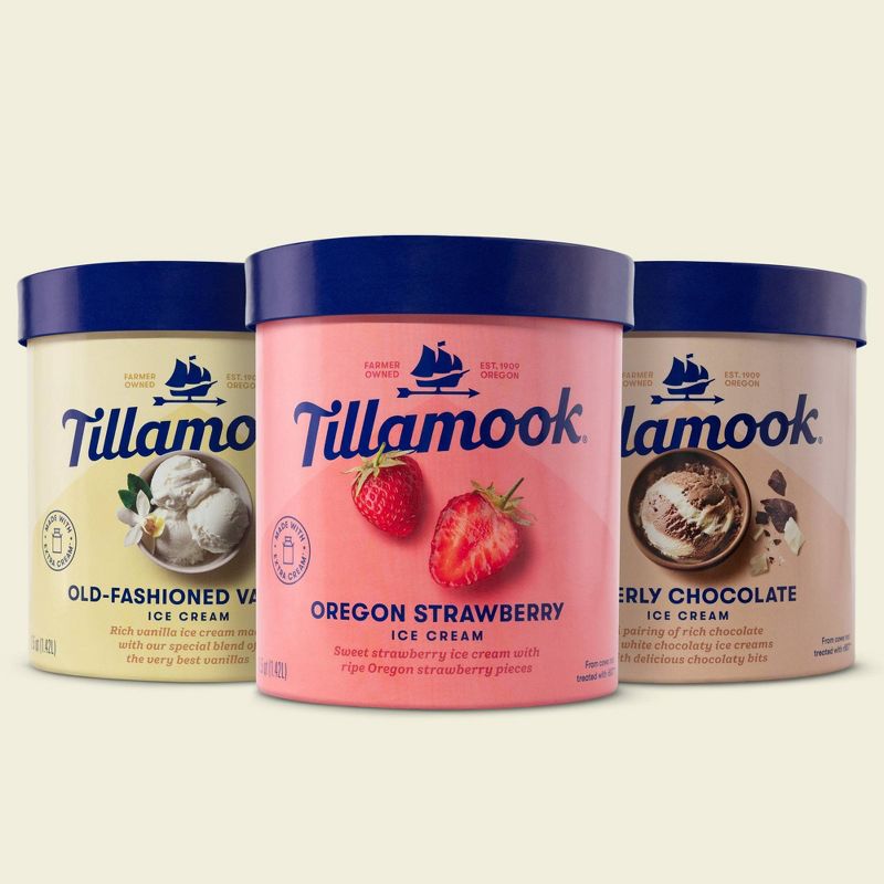 Tillamook Udderly Chocolate Ice Cream  - 48oz