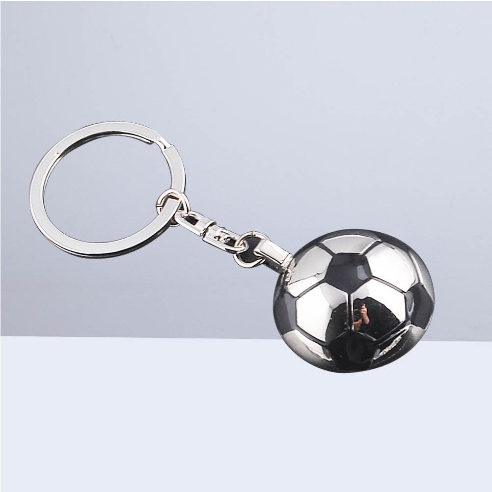 Half Football Keyring Metal Keychain Cool Car Keyring Handbag Pendant Decoration Creative Gift Keyfob