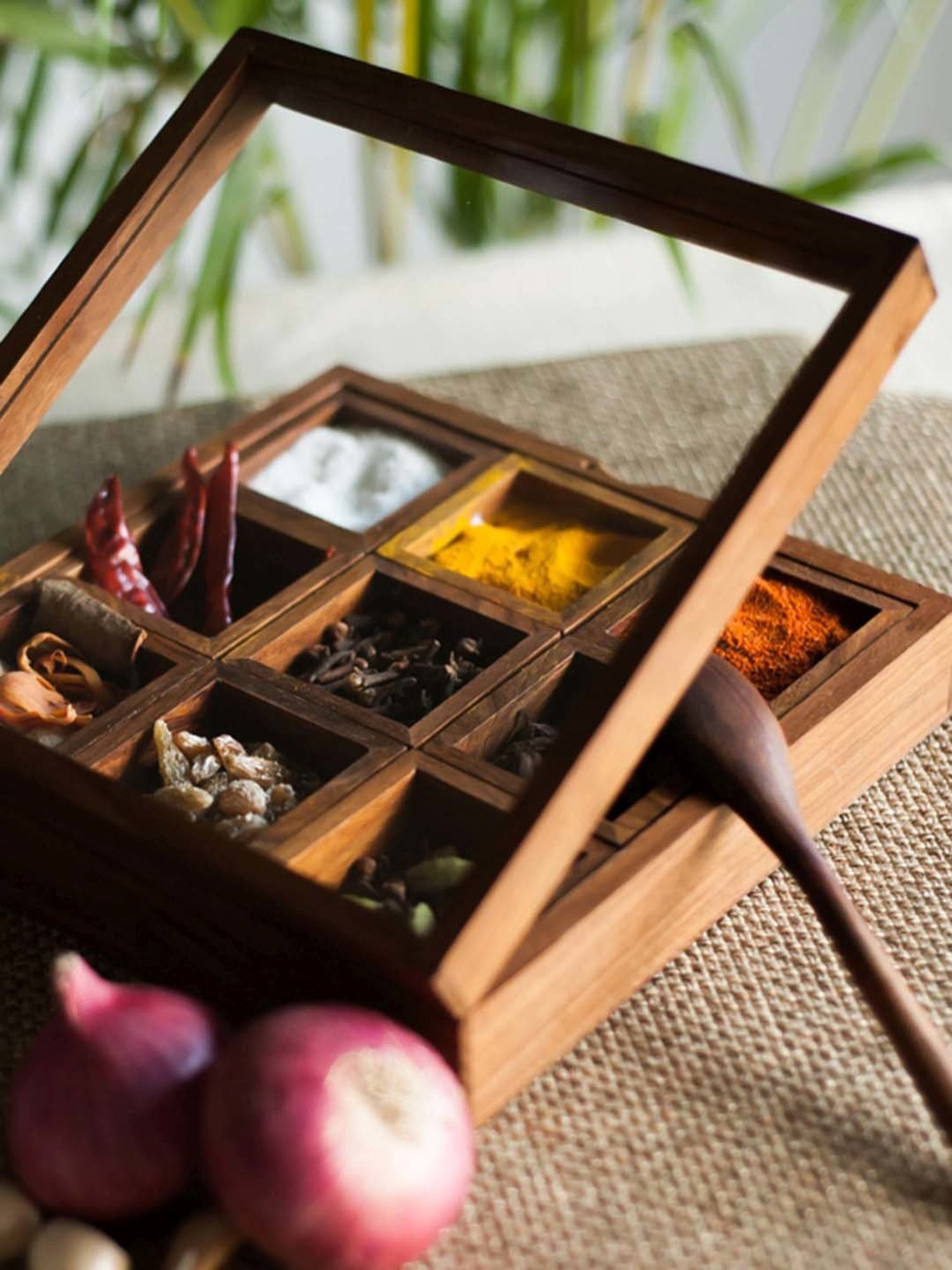 Aristo Silver Stainless Steel Storage Containers with Base Stand - Set of 7