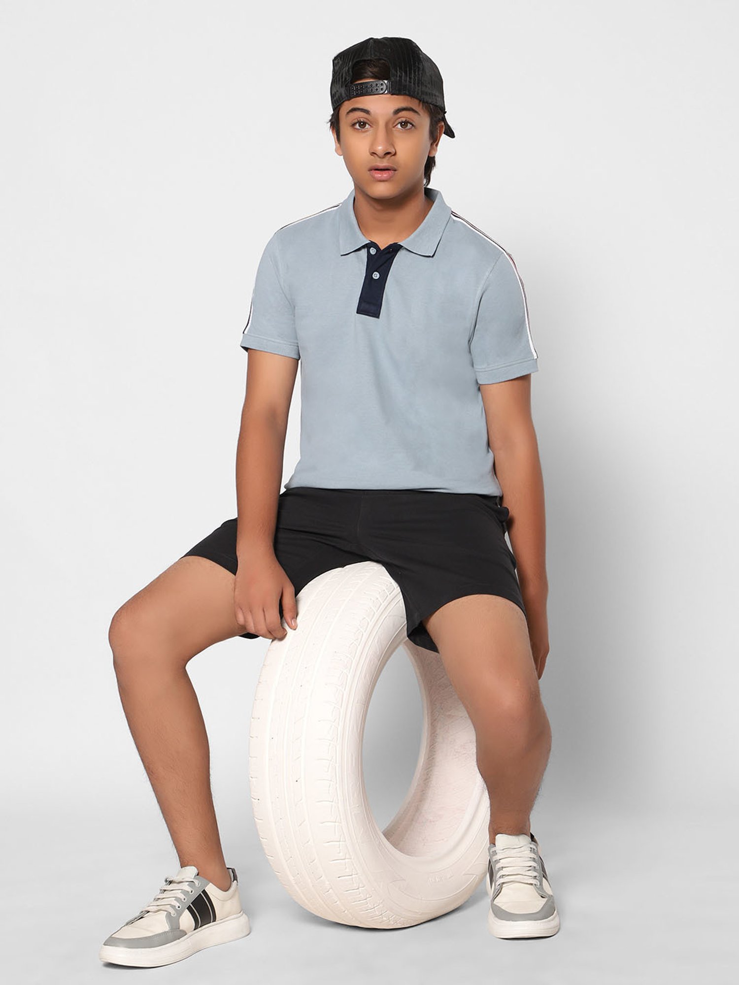 TeenTrums Boys Blue Solid Polo T-Shirt