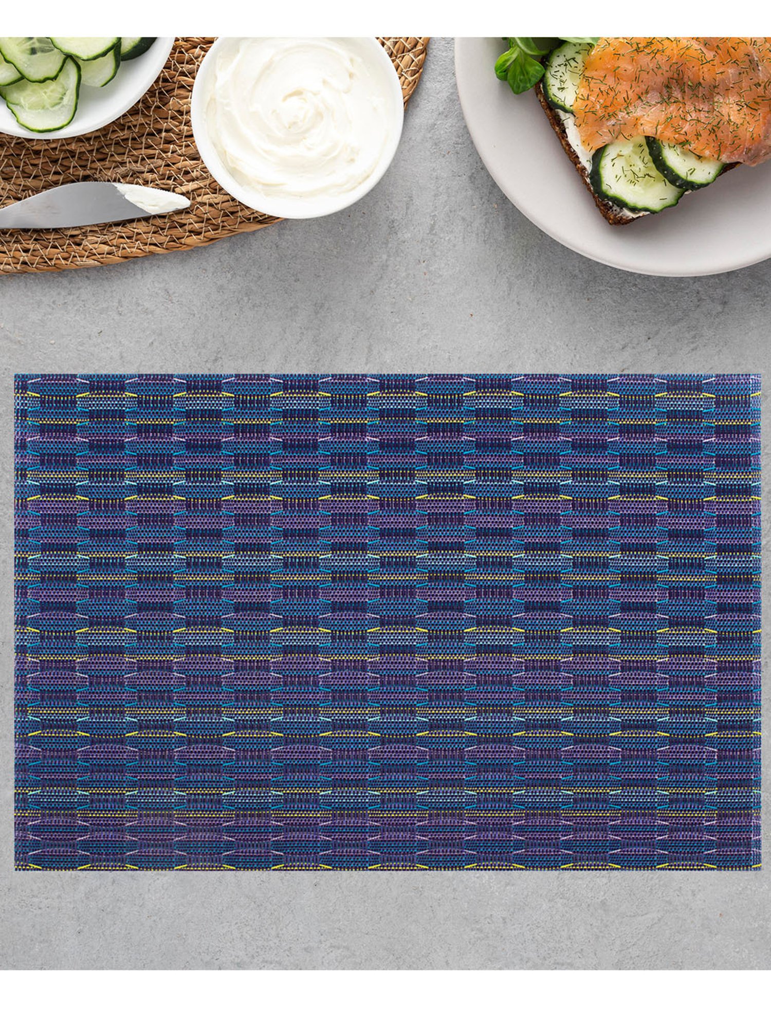 Table Runner with 4ct Placemats - Bullseye's Playground™