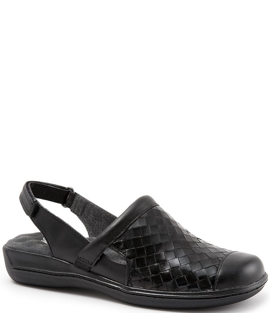 SoftWalk Salina Woven Clogs