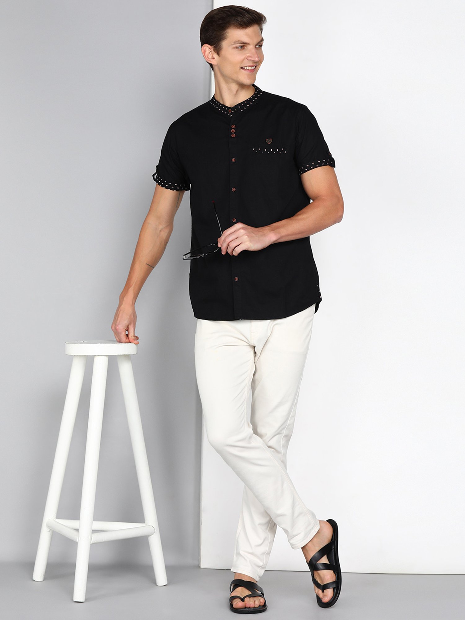 Kuons Avenue Black Slim Fit Shirt