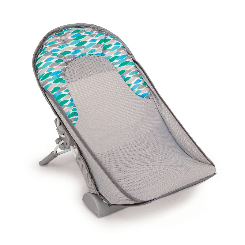 Pinkfong Baby Shark Inflatable Safety Bathtub