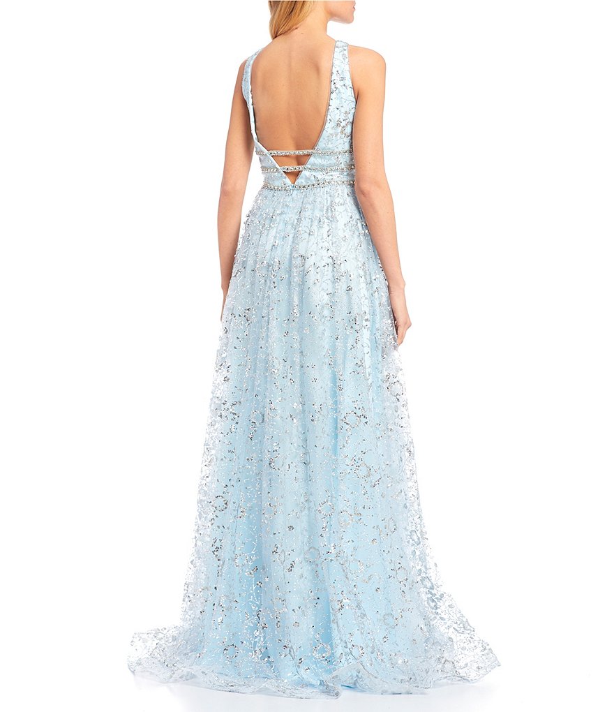 Coya Collection Sleeveless Plunging V-Neck Triple Beaded Waist Applique Gown