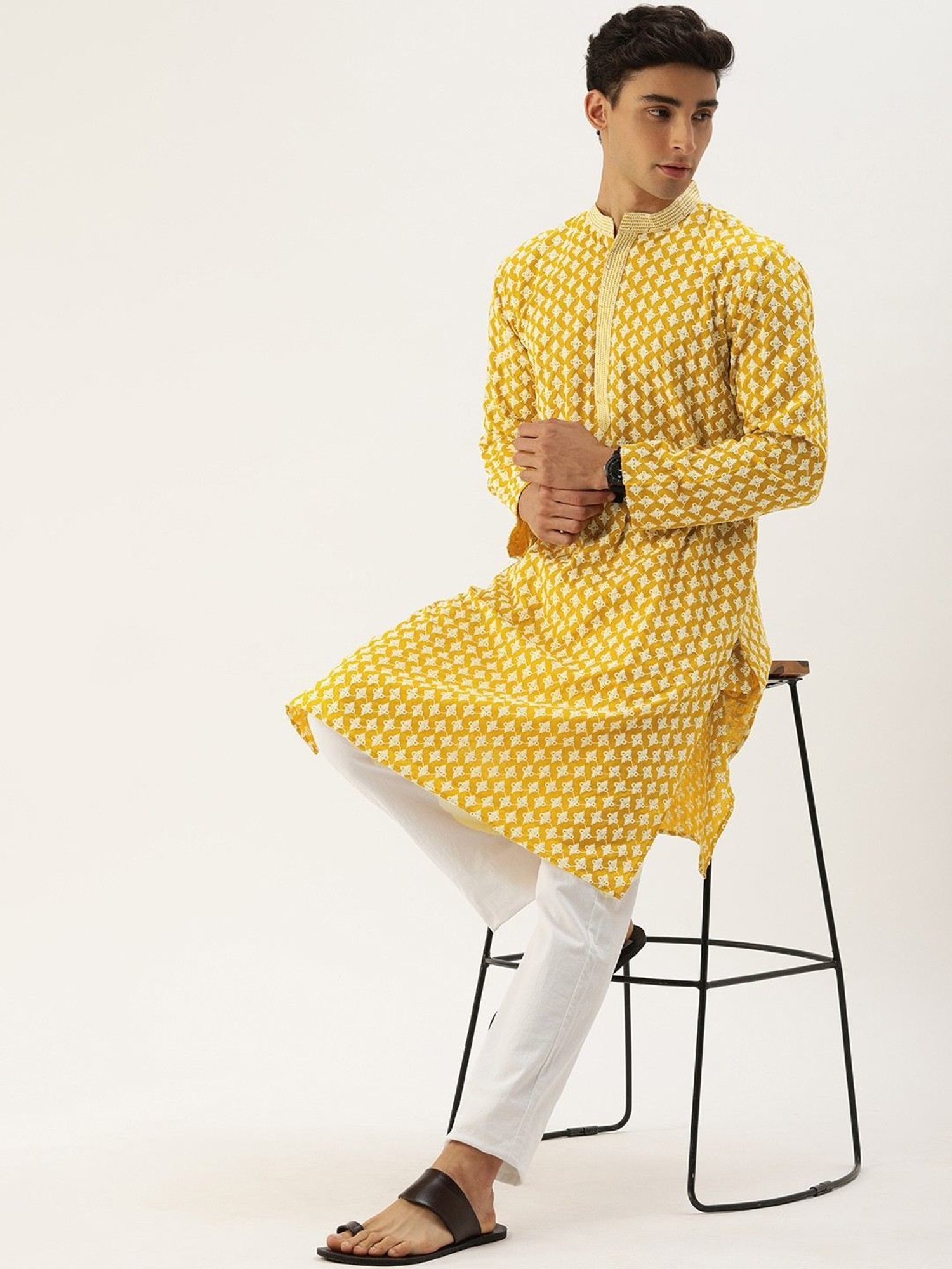 SWAGG INDIA Yellow Cotton Regular Fit Embroidered Kurta