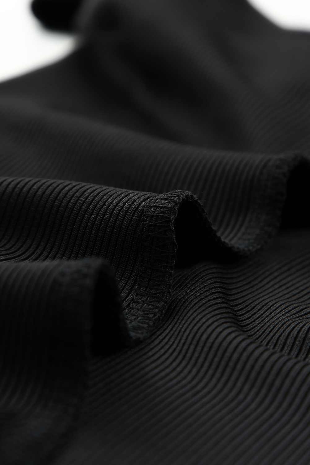 Gibson & Latimer Jewel Neck Basic Stripe Tee