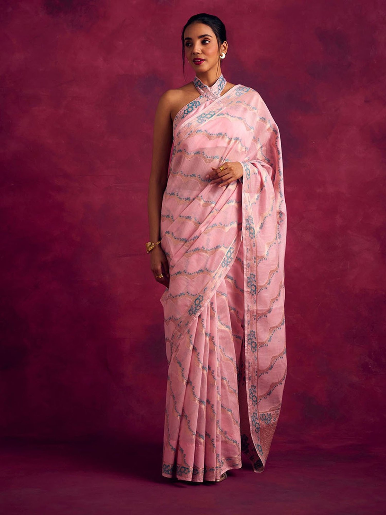 Abhishti Pink Woven Saree Without Blouse