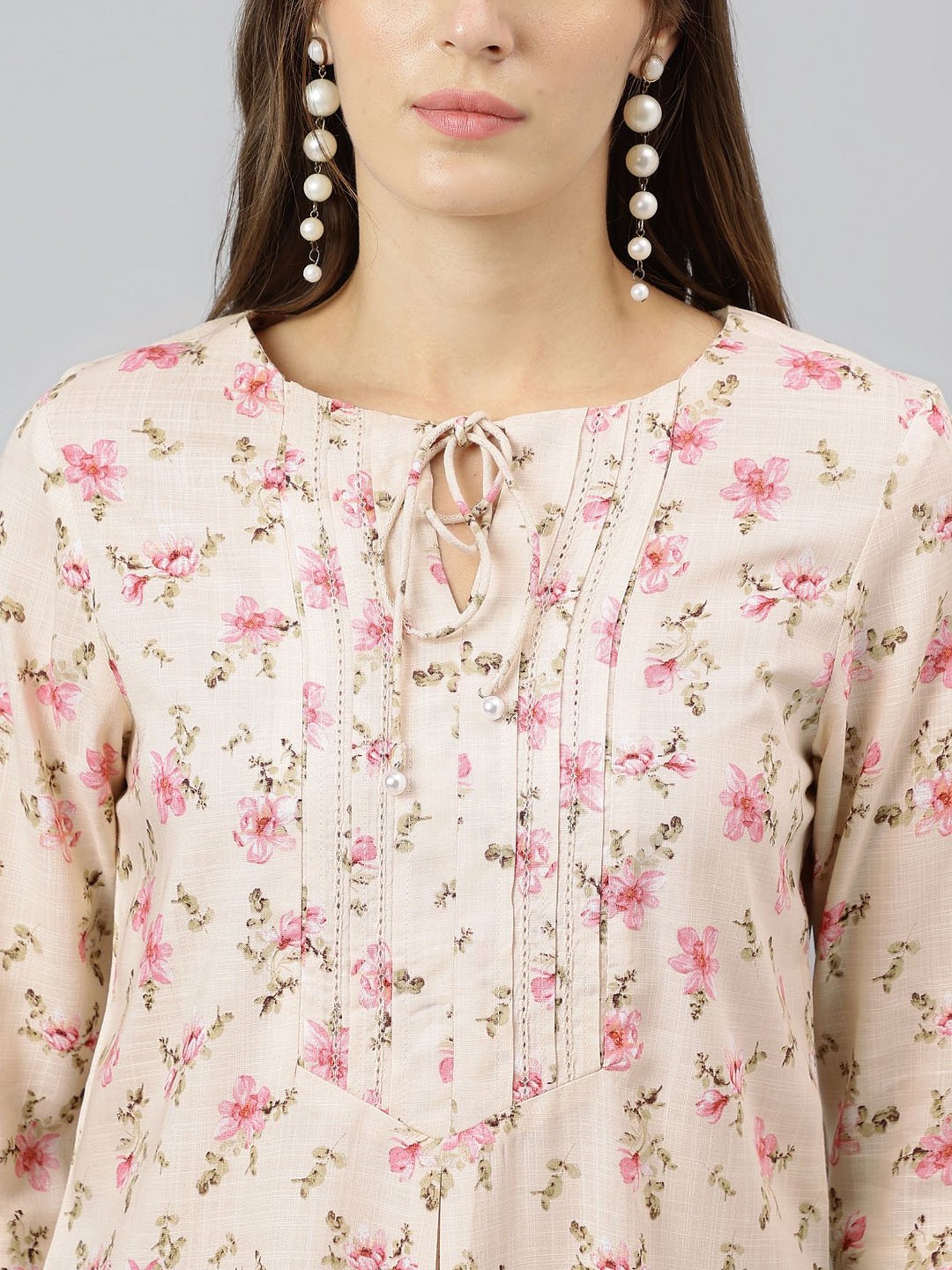 Latin Quarters Pink Floral Print Top