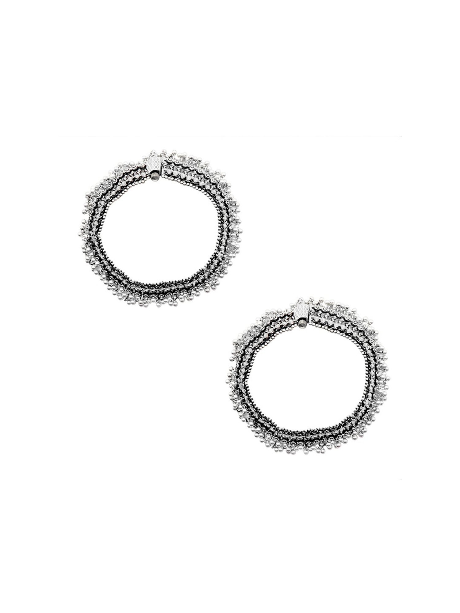 Teejh Pitara Collection Tanishka Metallic Jewlery Set